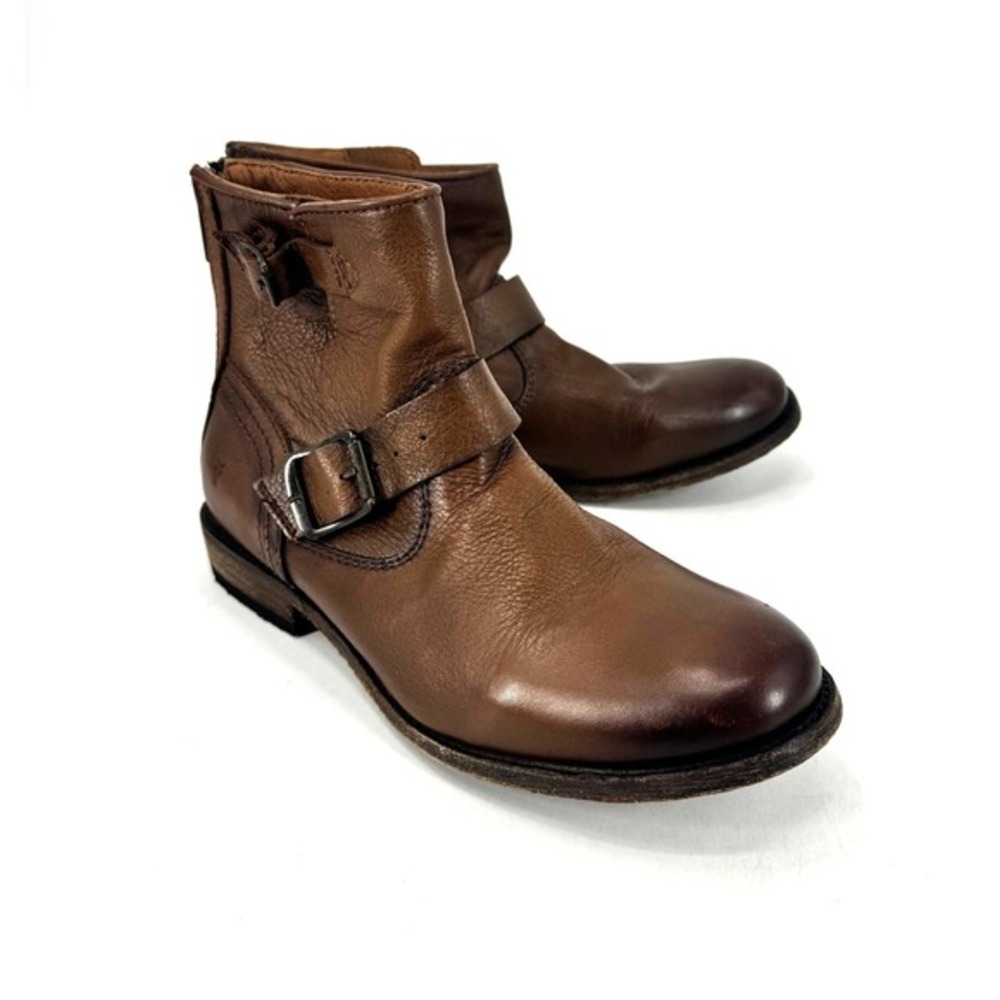 Frye‎ Phillip Harness Cognac Brown Leather Ankle Moto Boots 7.5B 3472366-COG